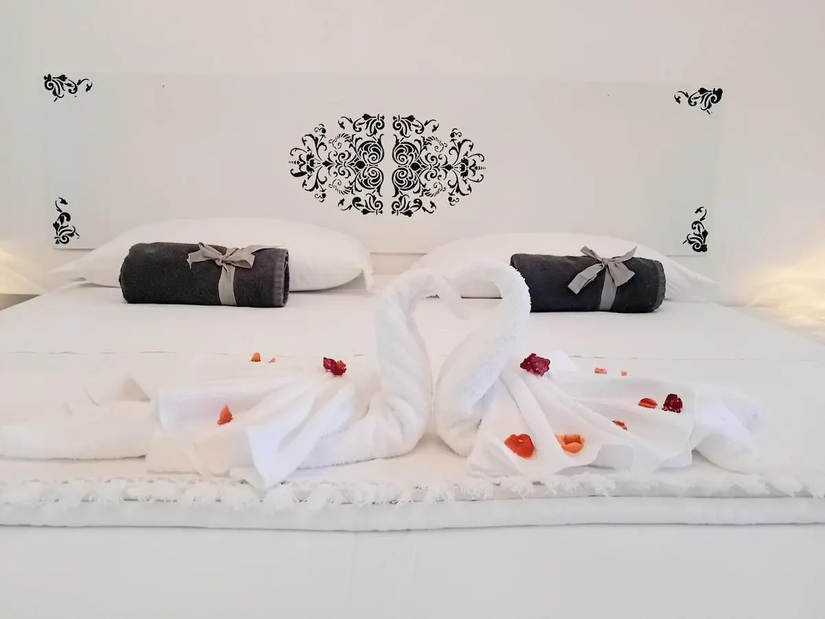 Tatil Evi Semi-Detached House, La Casa Di Marinico Villa Alghero