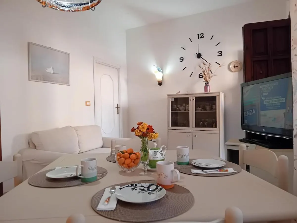 Tatil Evi Semi-Detached House, La Casa Di Marinico Villa Alghero